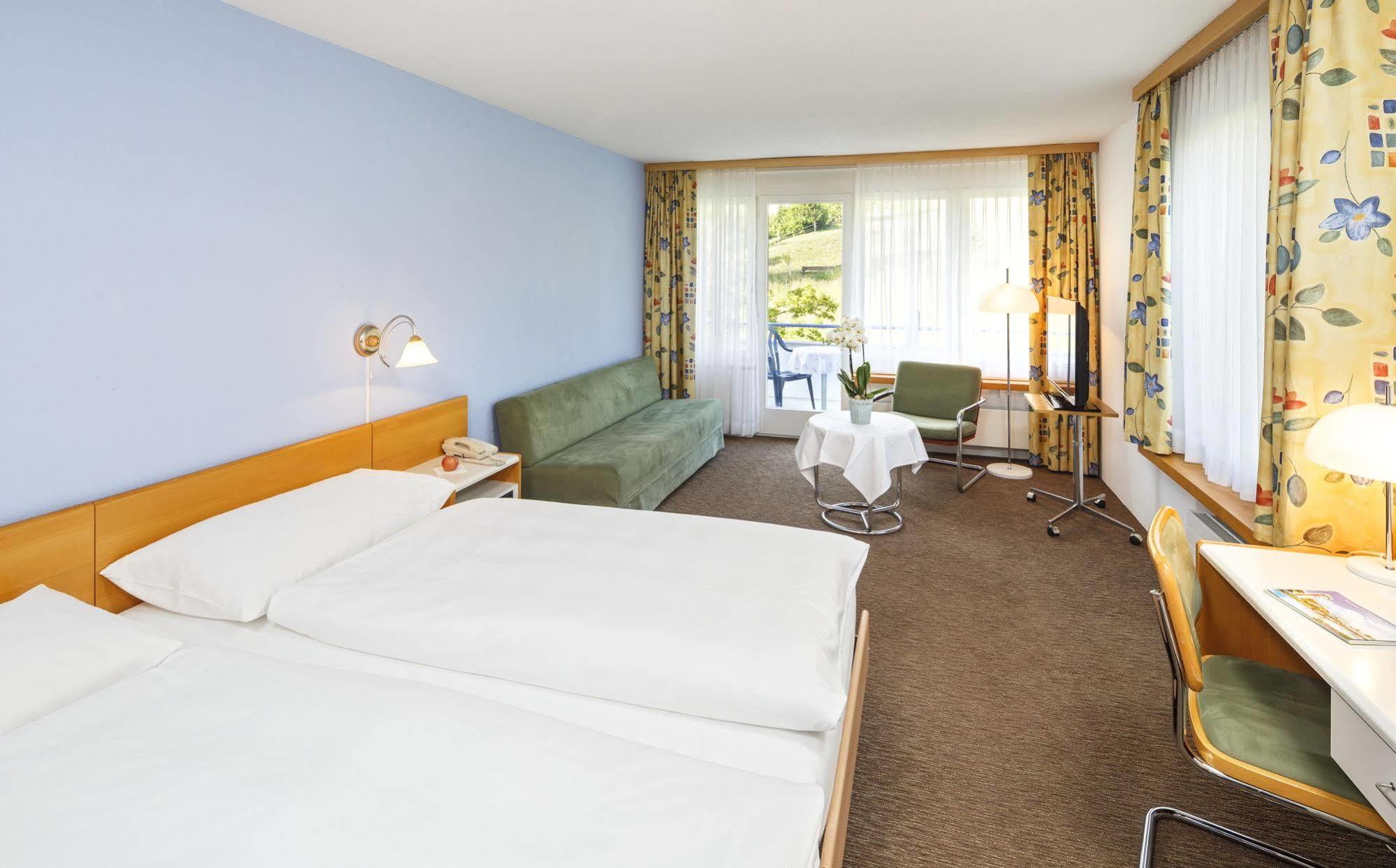 Zur Therme Swiss Quality Hotel Zurzach Room photo